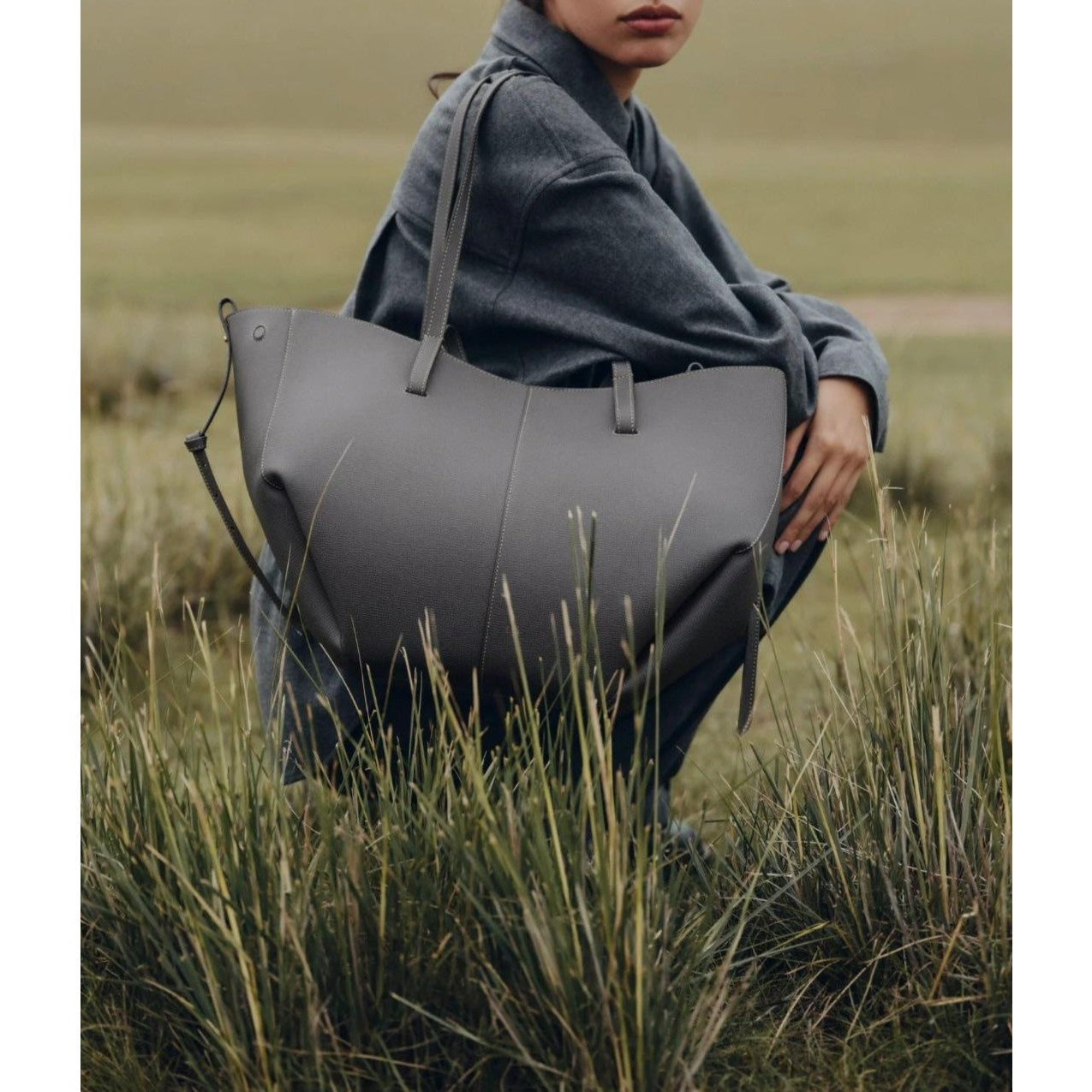 LUNA™ | OMBRELLO VESKEN